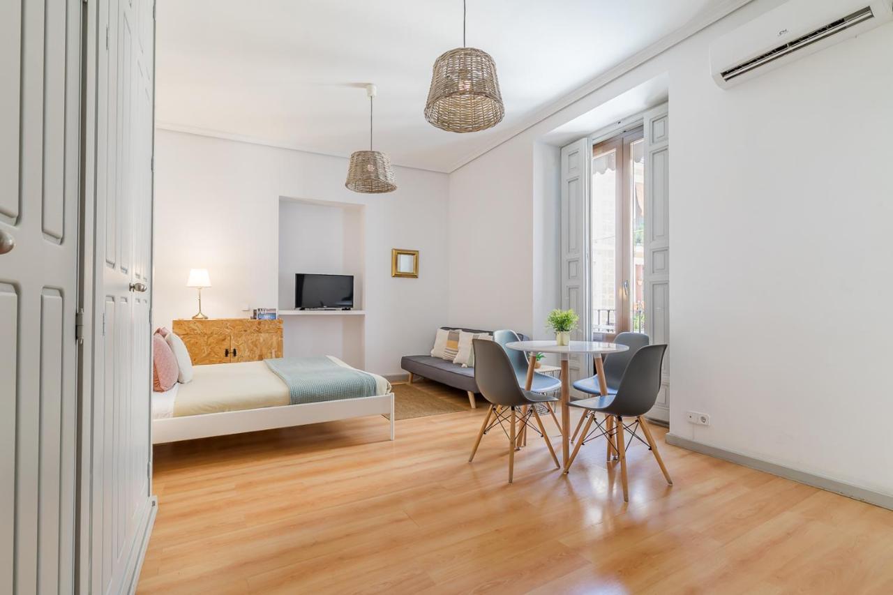 Apartamentos Fucar Madrid Dış mekan fotoğraf